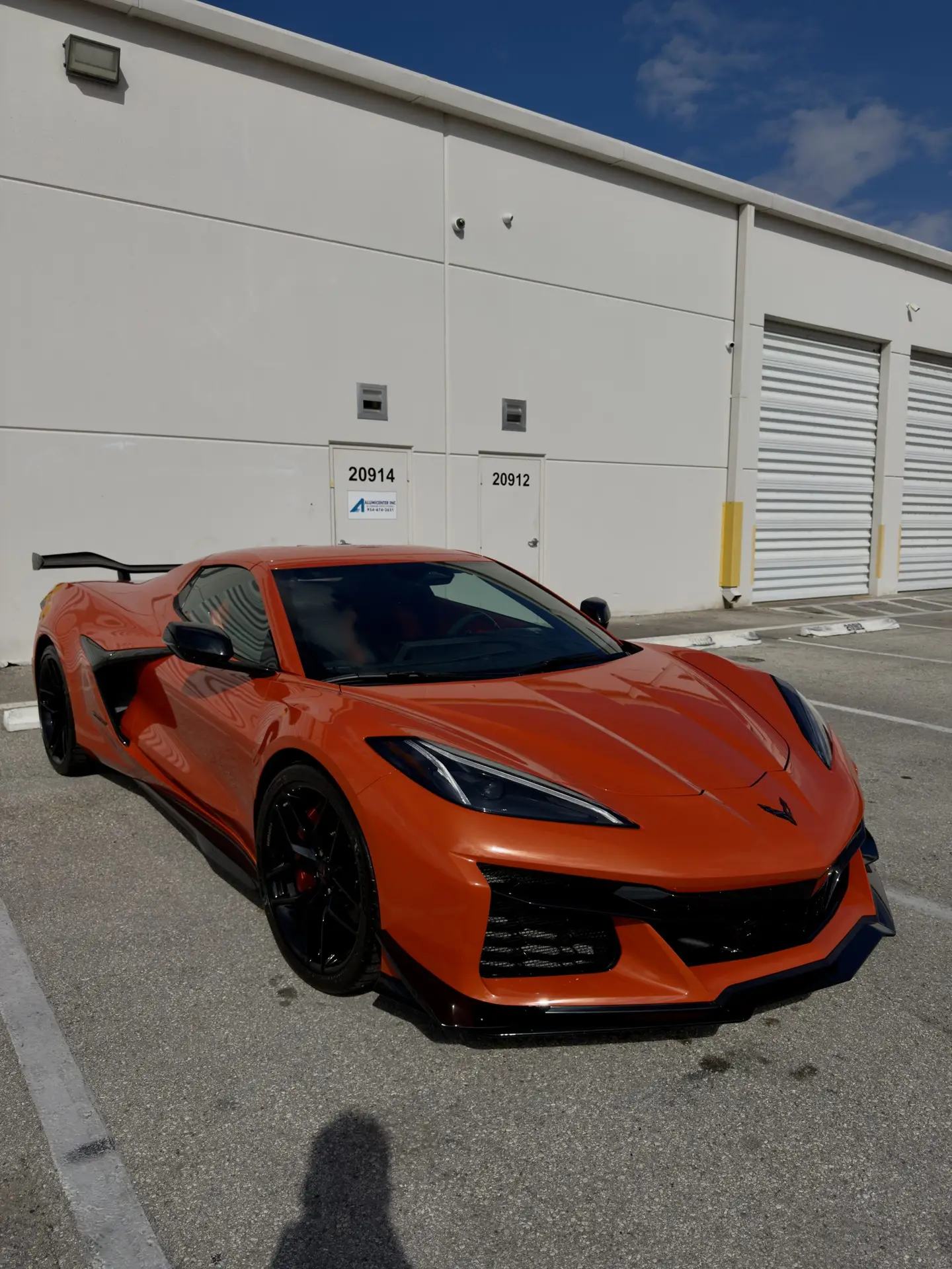 Car detailing Broward County FL - LuxeWash mobile auto detailing